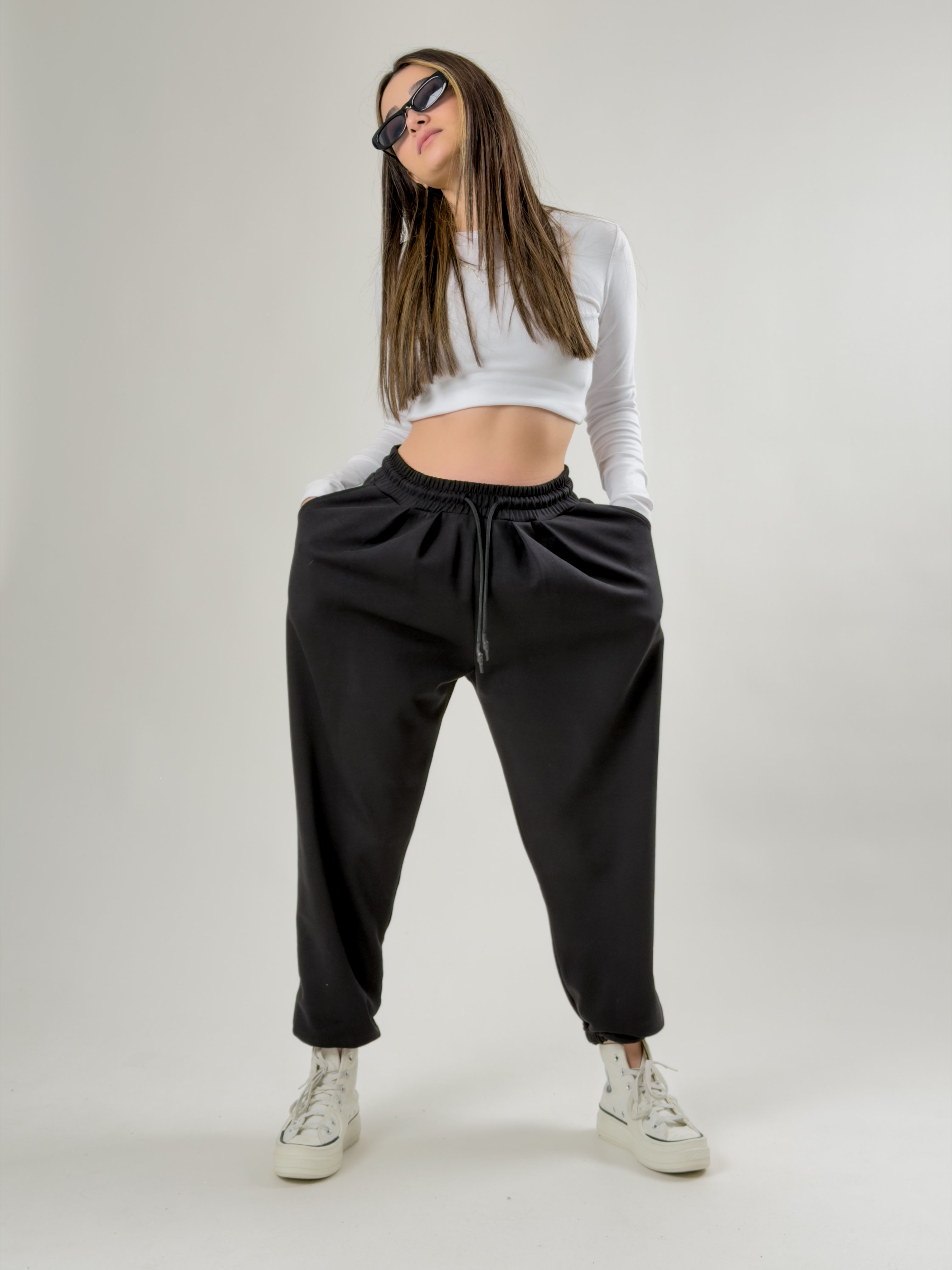 Paça Lastikli Pileli Siyah Jogger Pantolon COC2081