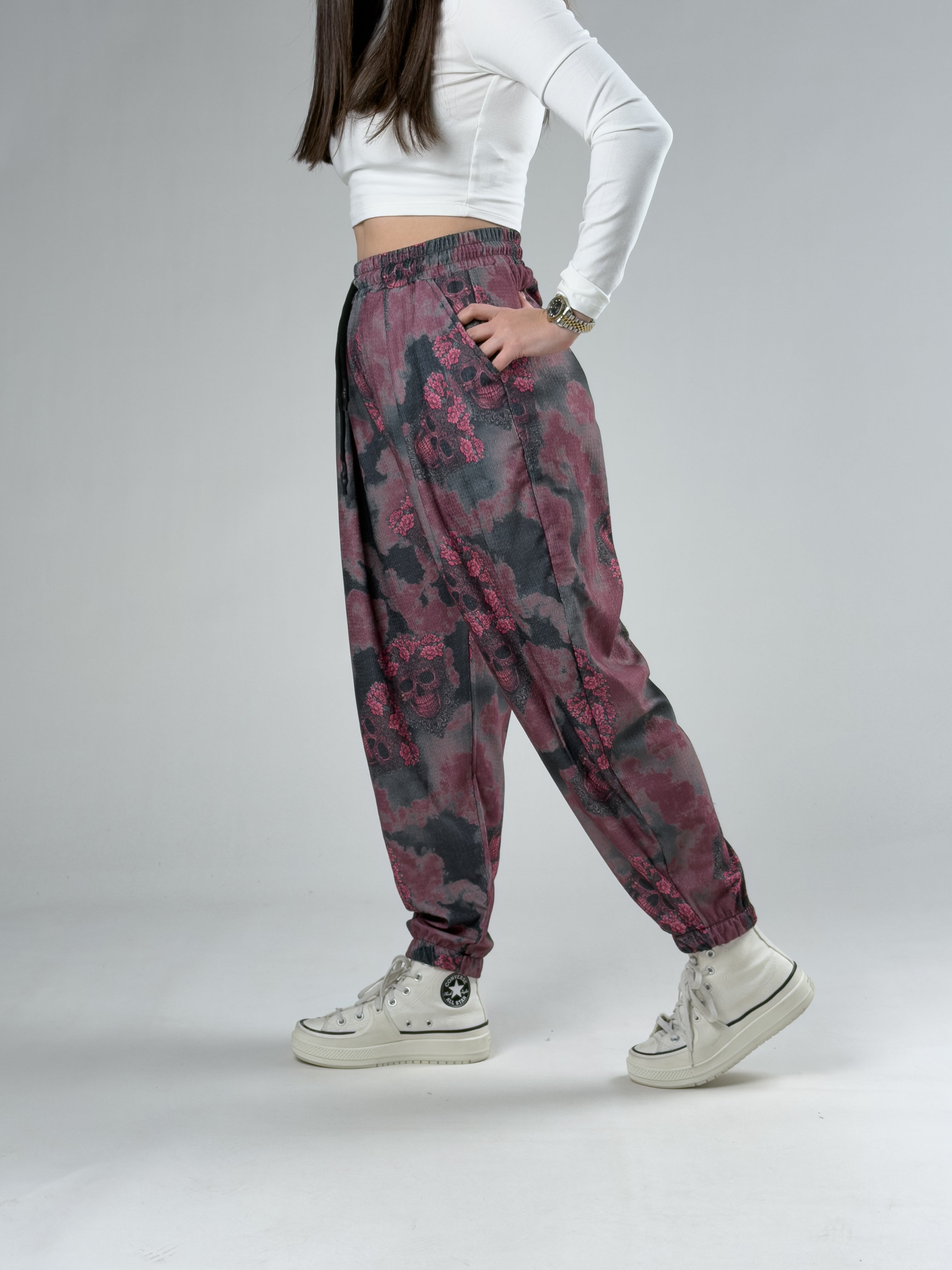 Pembe Kurukafa Desenli Kadın Jogger Pantolon COC2953