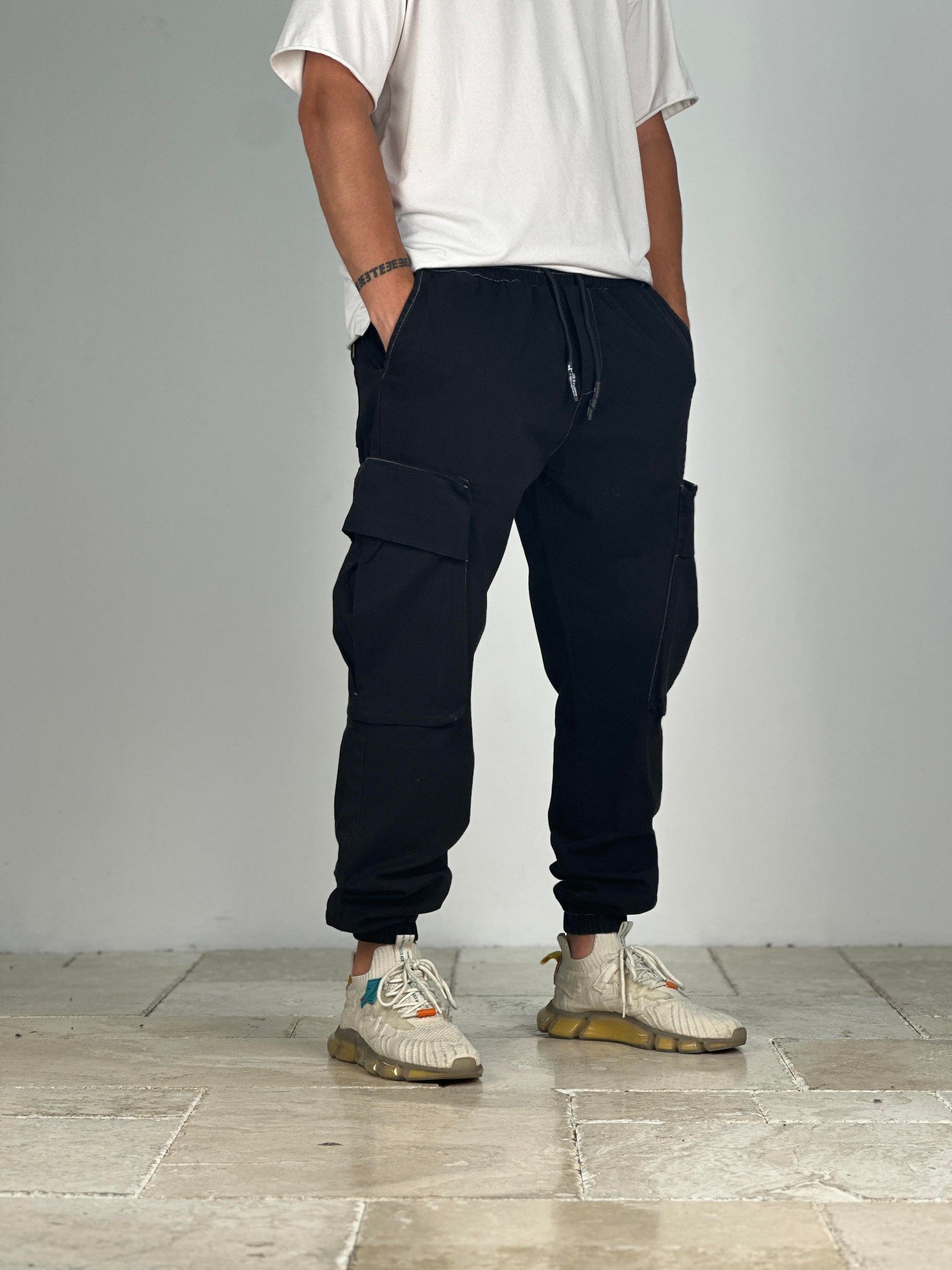 Premium Kalite Büyük Cepli Siyah Jogger Pantolon COC1910