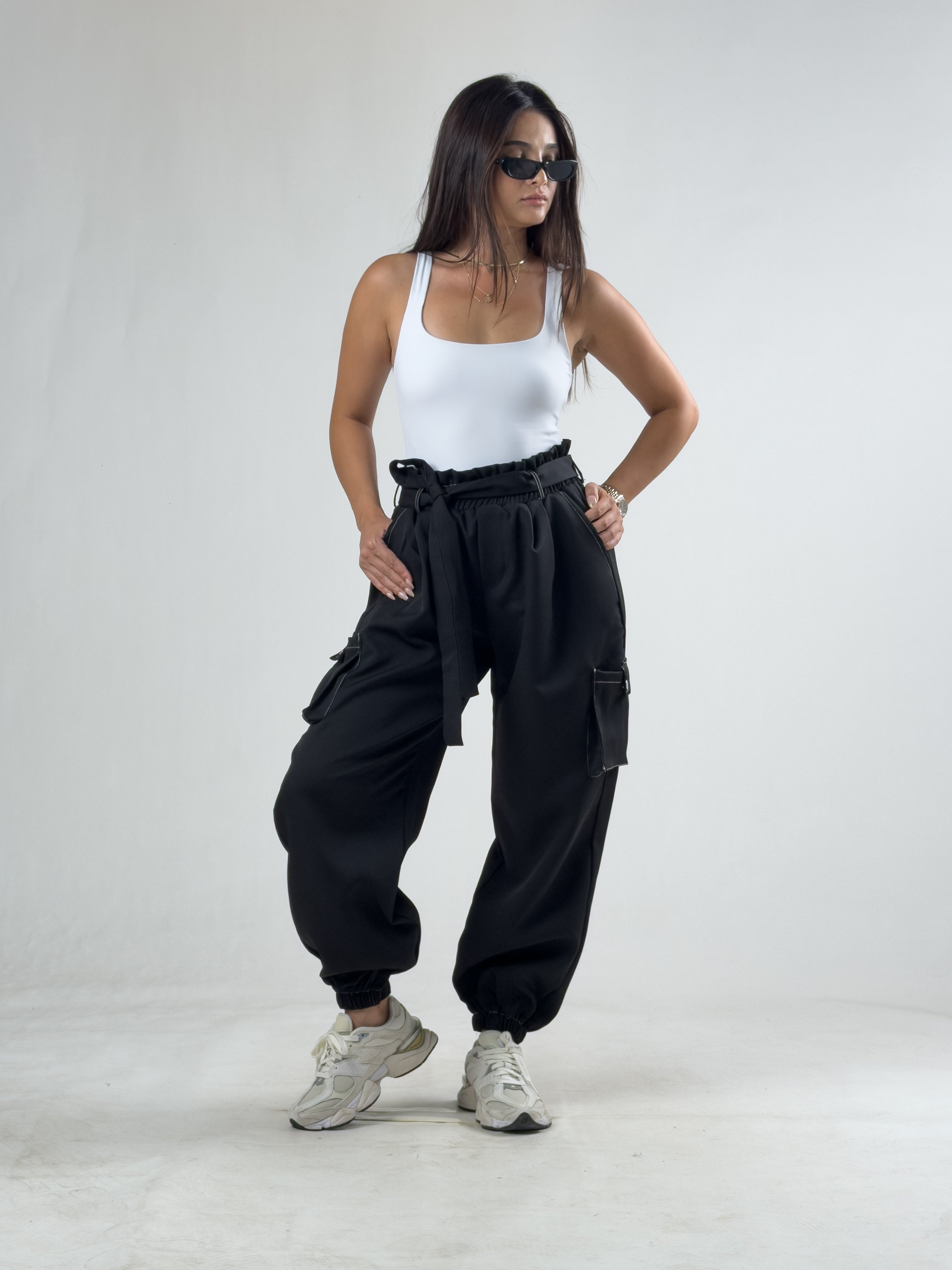Siyah Kadın Bol Kesim Kargo Cepli Jogger Pantolon COC3322