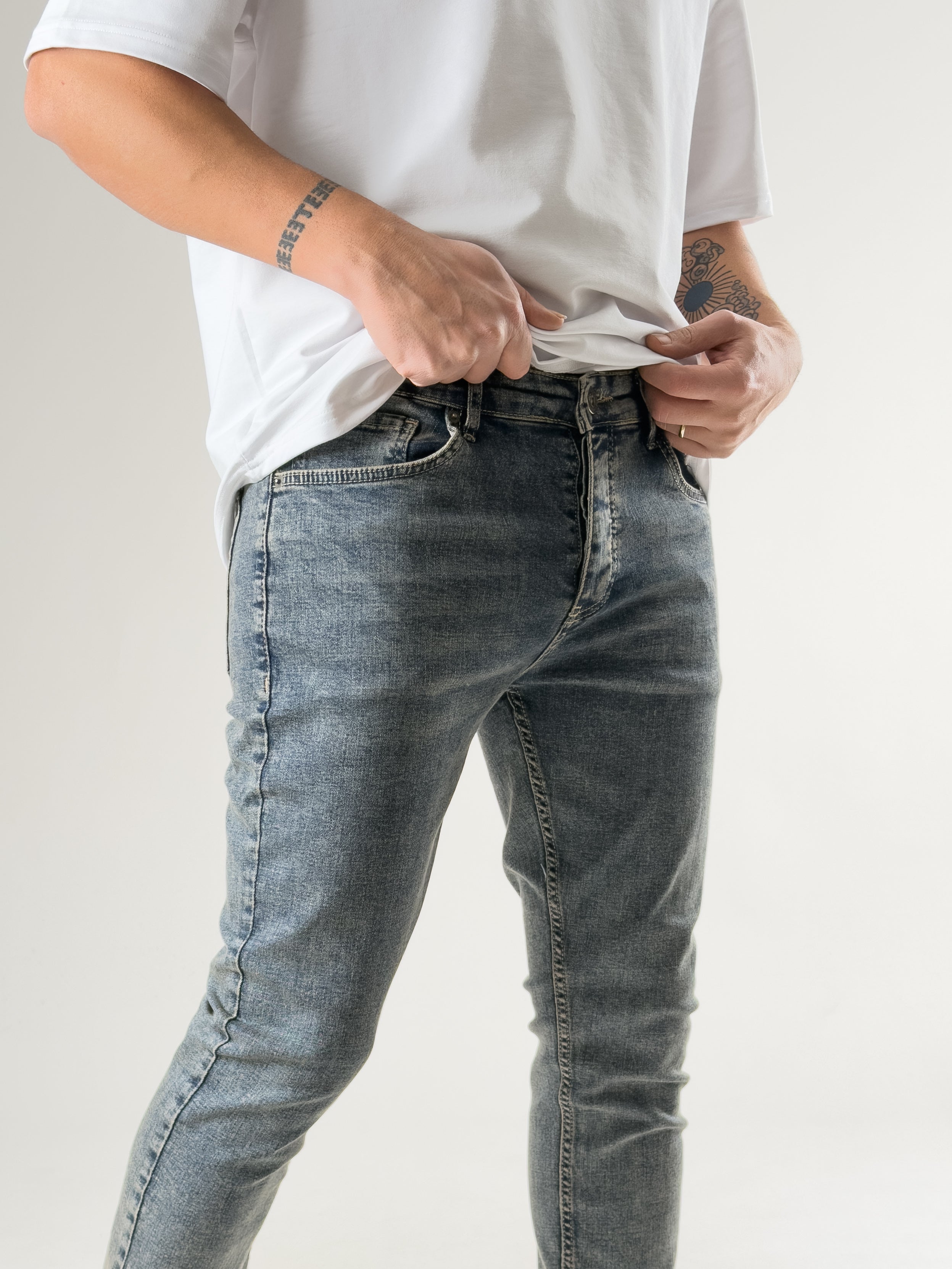 Slim Fit Taşlanmış Mavi Erkek Kot Pantolon COC2718