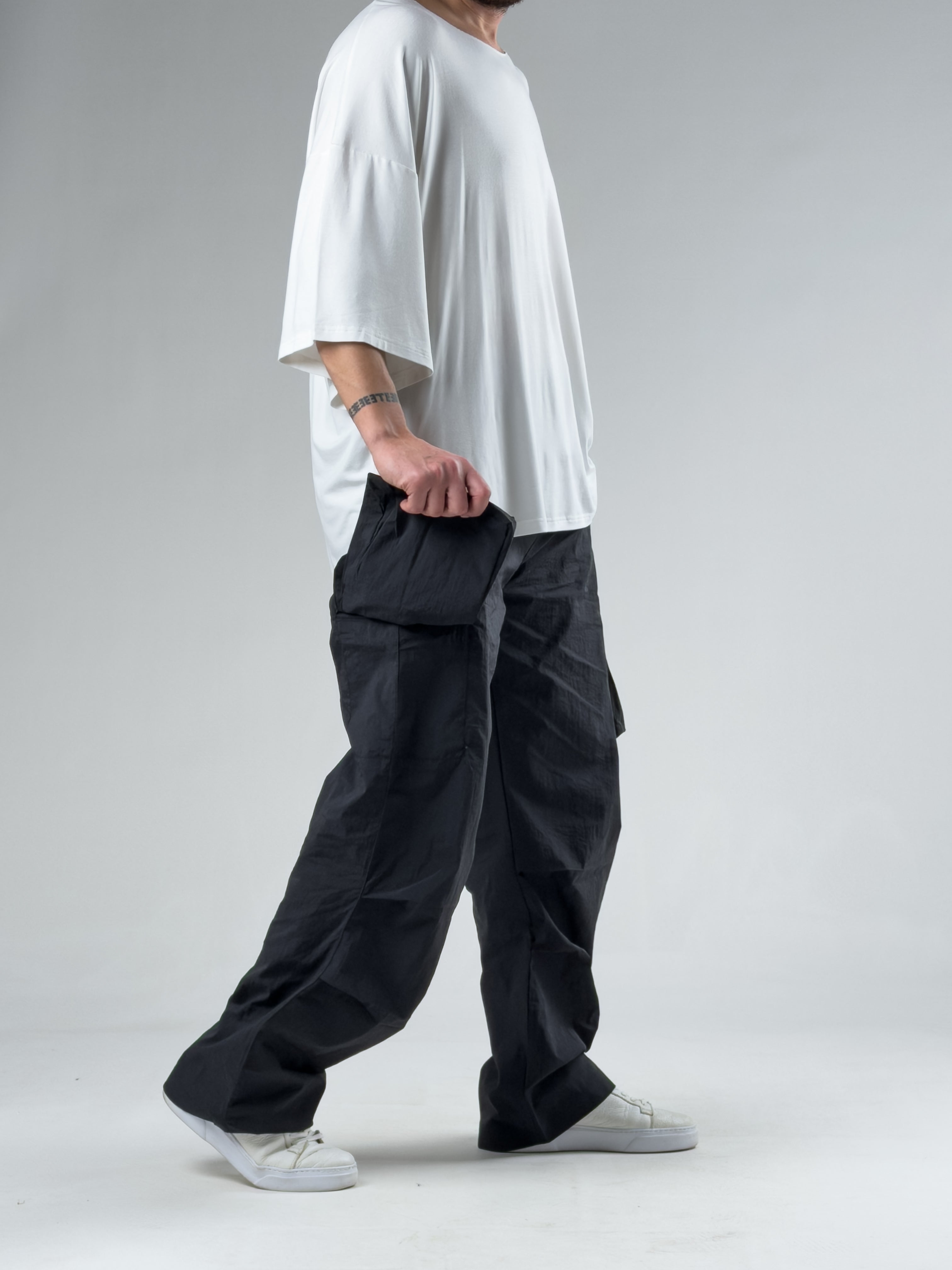 Tasarım Kargo Cepli Paraşüt Kumaş Siyah Baggy Pantolon COC3079