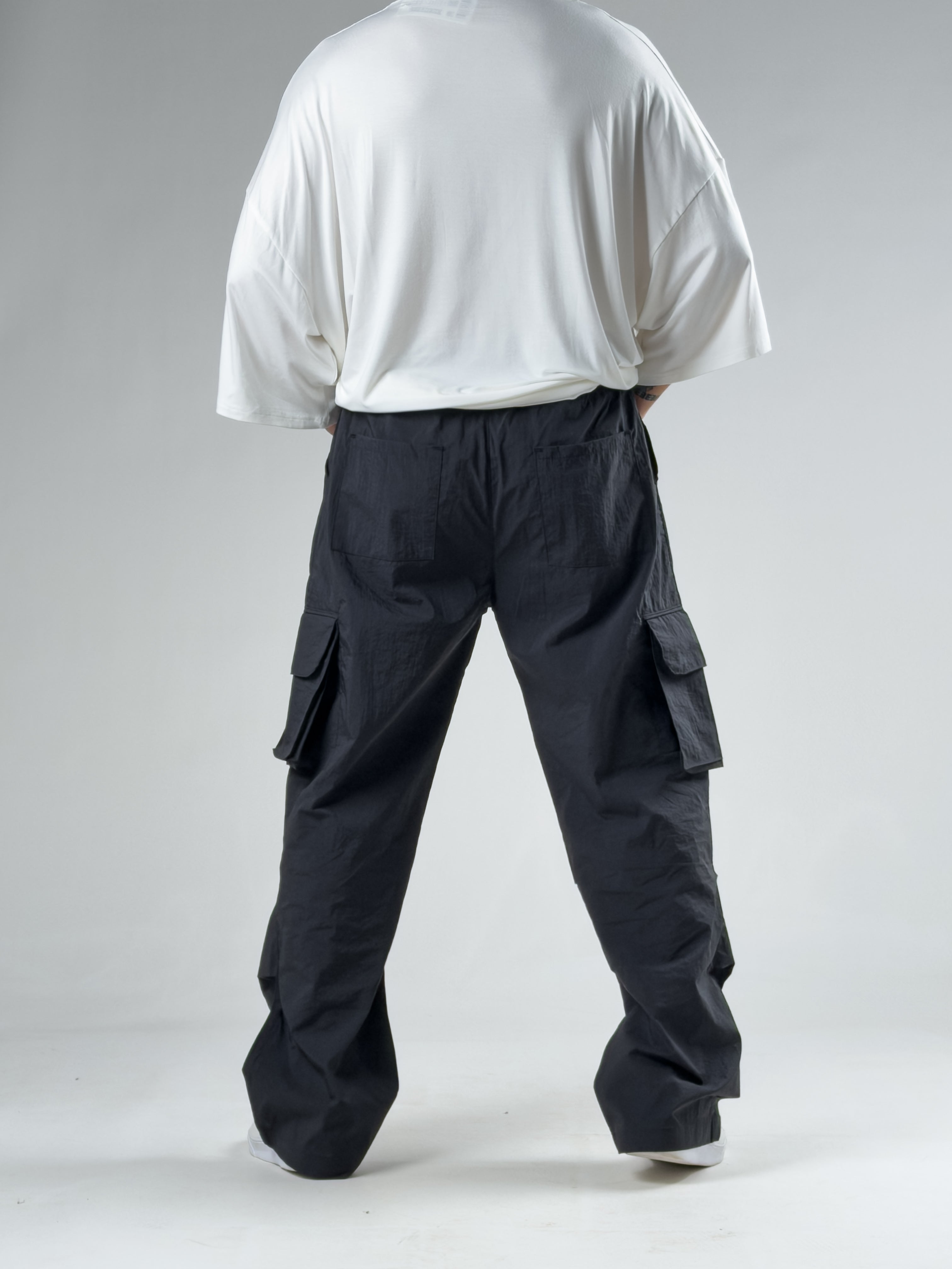 Tasarım Kargo Cepli Paraşüt Kumaş Siyah Baggy Pantolon COC3079