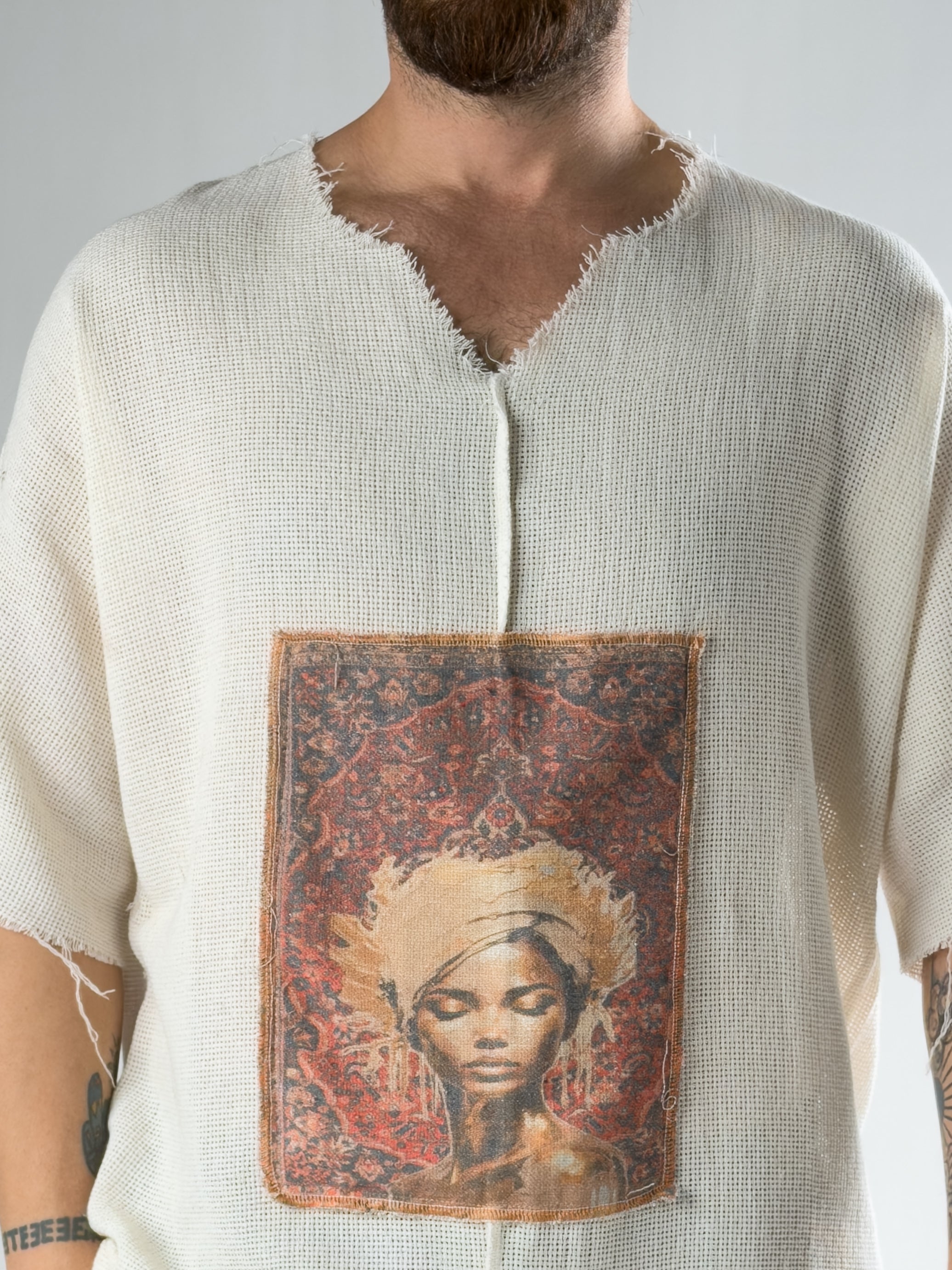 Tasarım Portre Bej T-Shirt COC3064