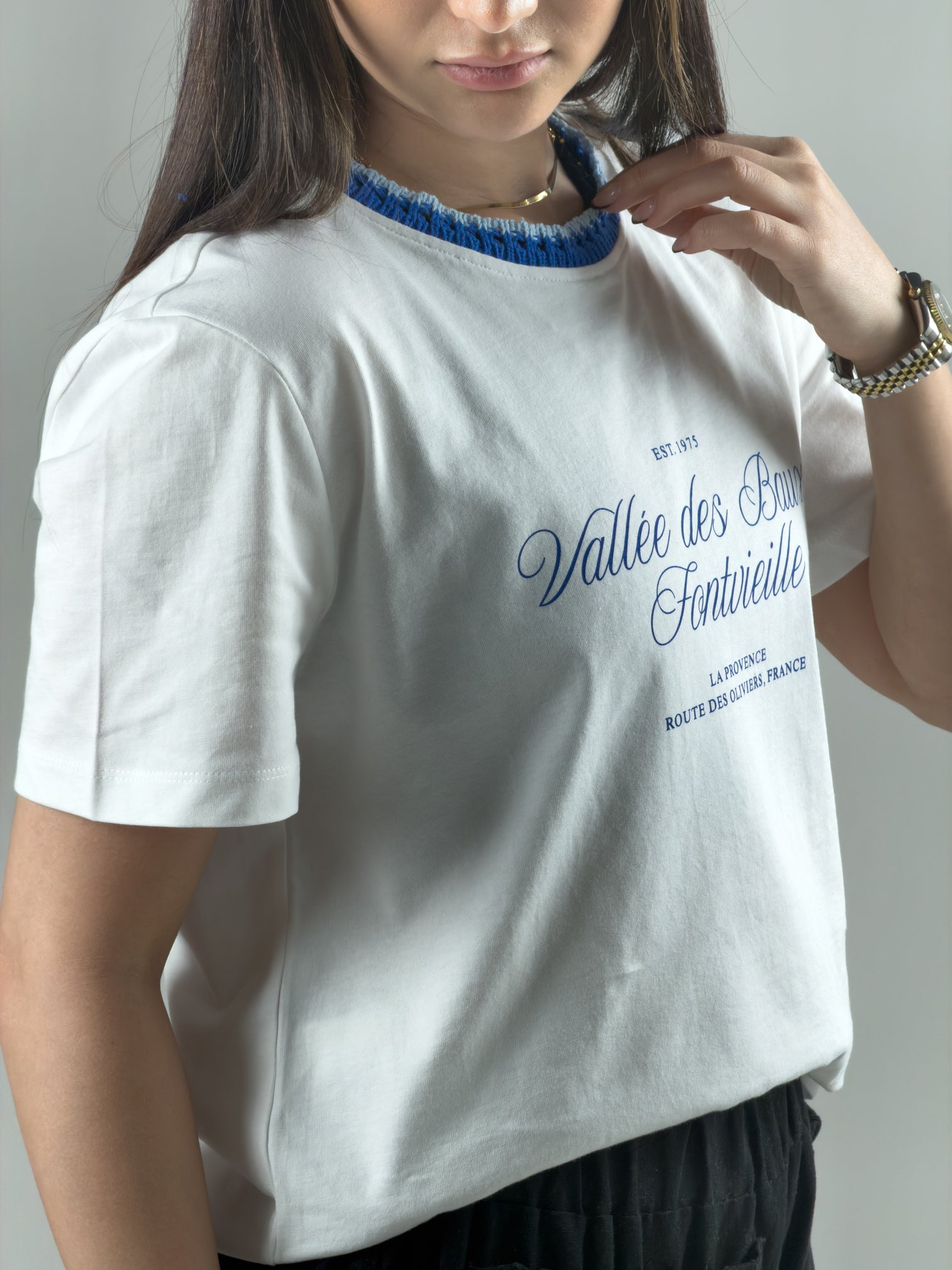 Yaka İşlemeli Kadın Basic T-Shirt COC3044