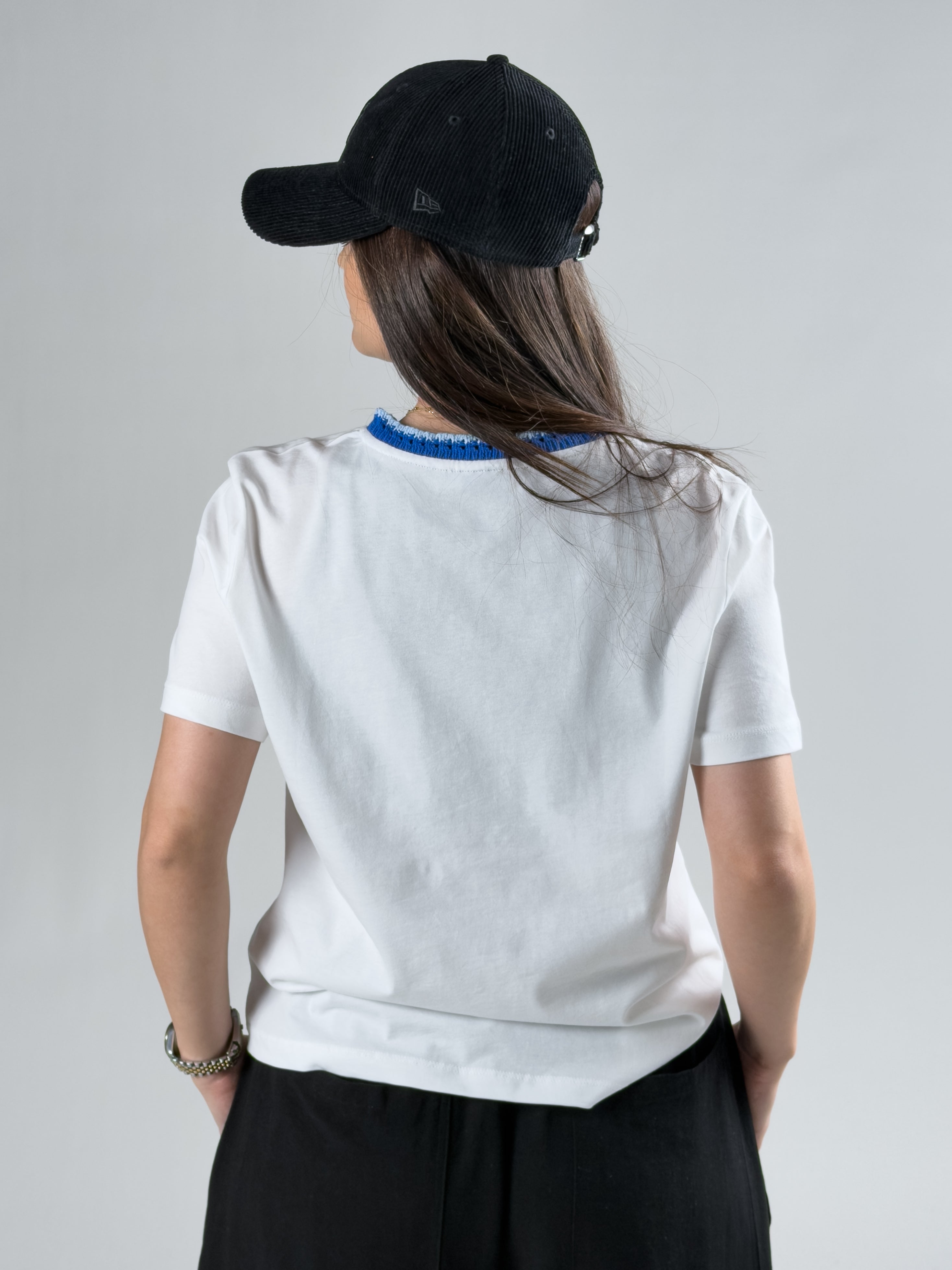 Yaka İşlemeli Kadın Basic T-Shirt COC3044