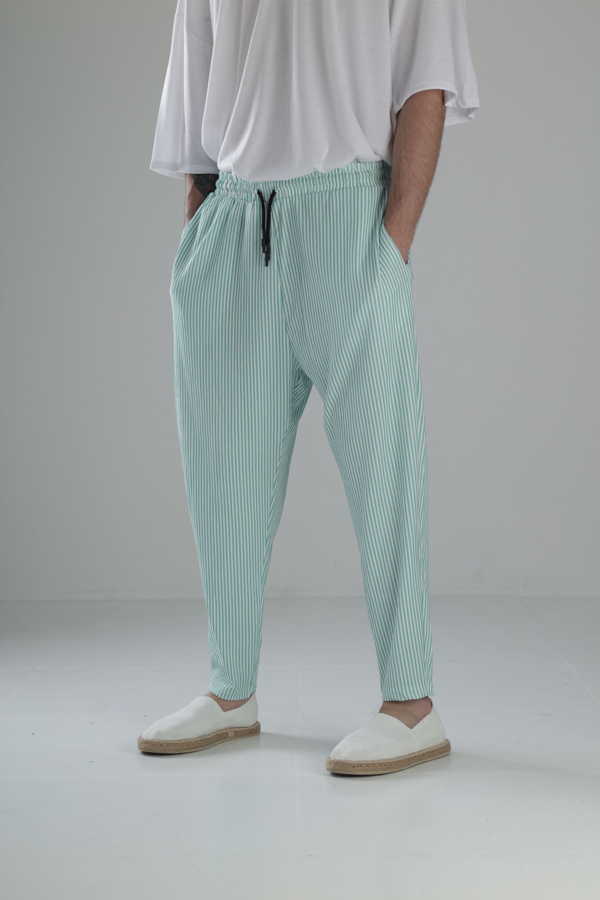 Yeşil Çizgili Bürümcük Kumaş Baget Pantolon COC1843