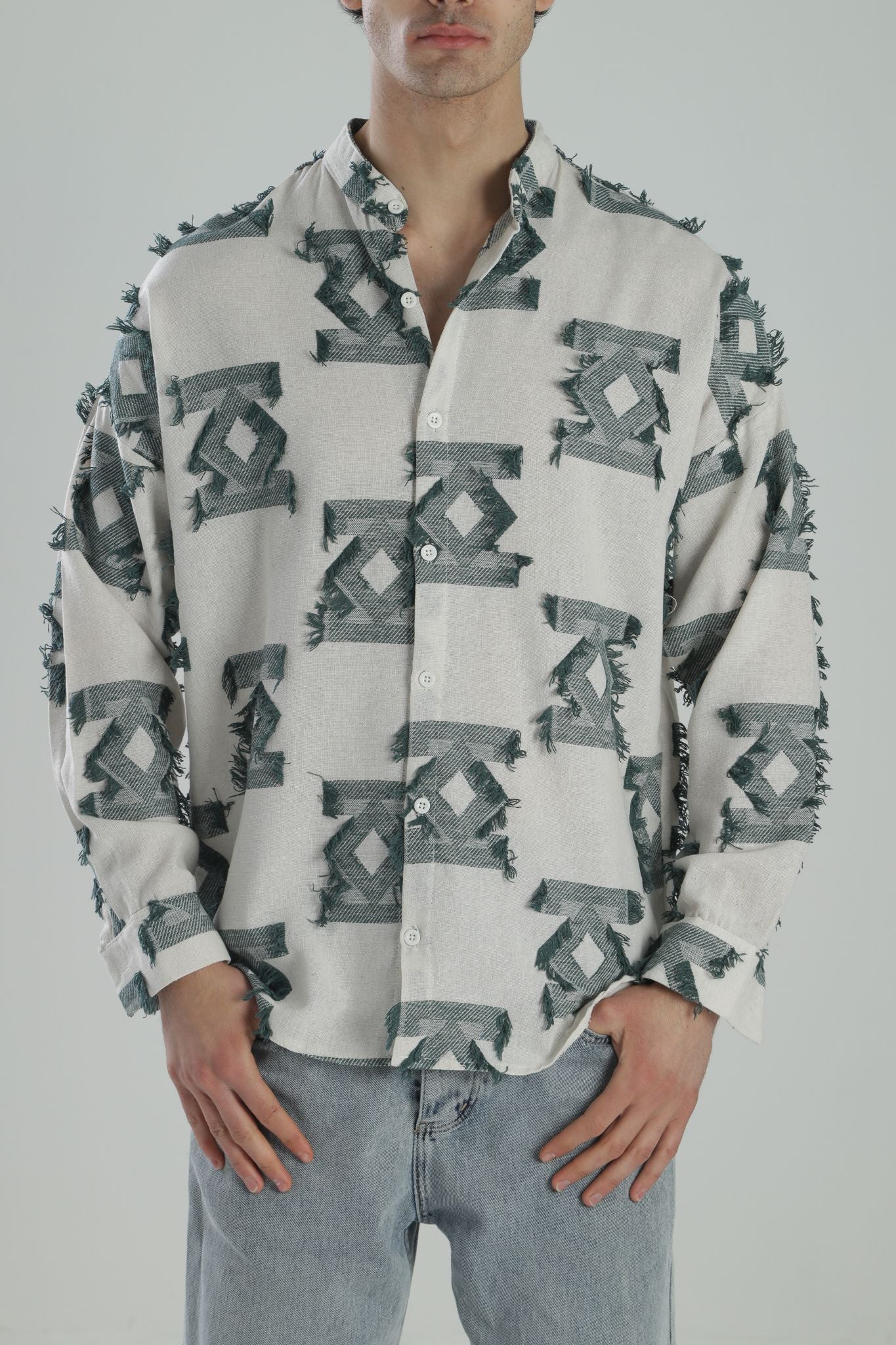 Yeşil Desenli Vintage Püsküllü Gömlek COC1845